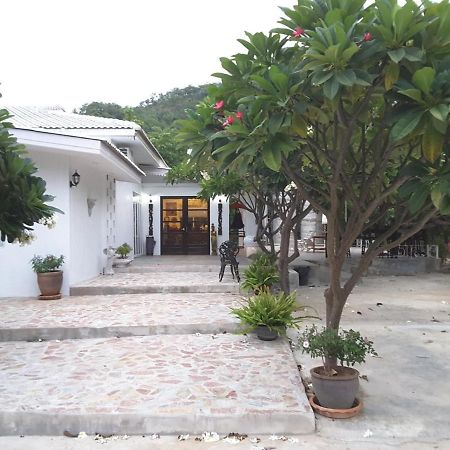 โรสชาเลต์ Rose Chalet Ξενοδοχείο Καντσαναμπούρι Εξωτερικό φωτογραφία